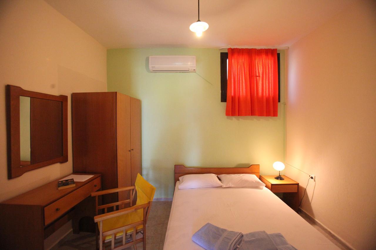 Elena Apartments & Studios ブアブロウ エクステリア 写真